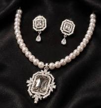 Elegant Pendant Collection