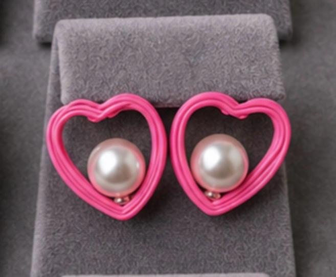 Heart Pearl Drop (BROWN)